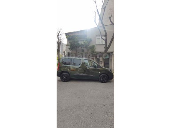 Sahibinden Citroen Berlingo 1.5 BlueHDI Max 2025 Model 