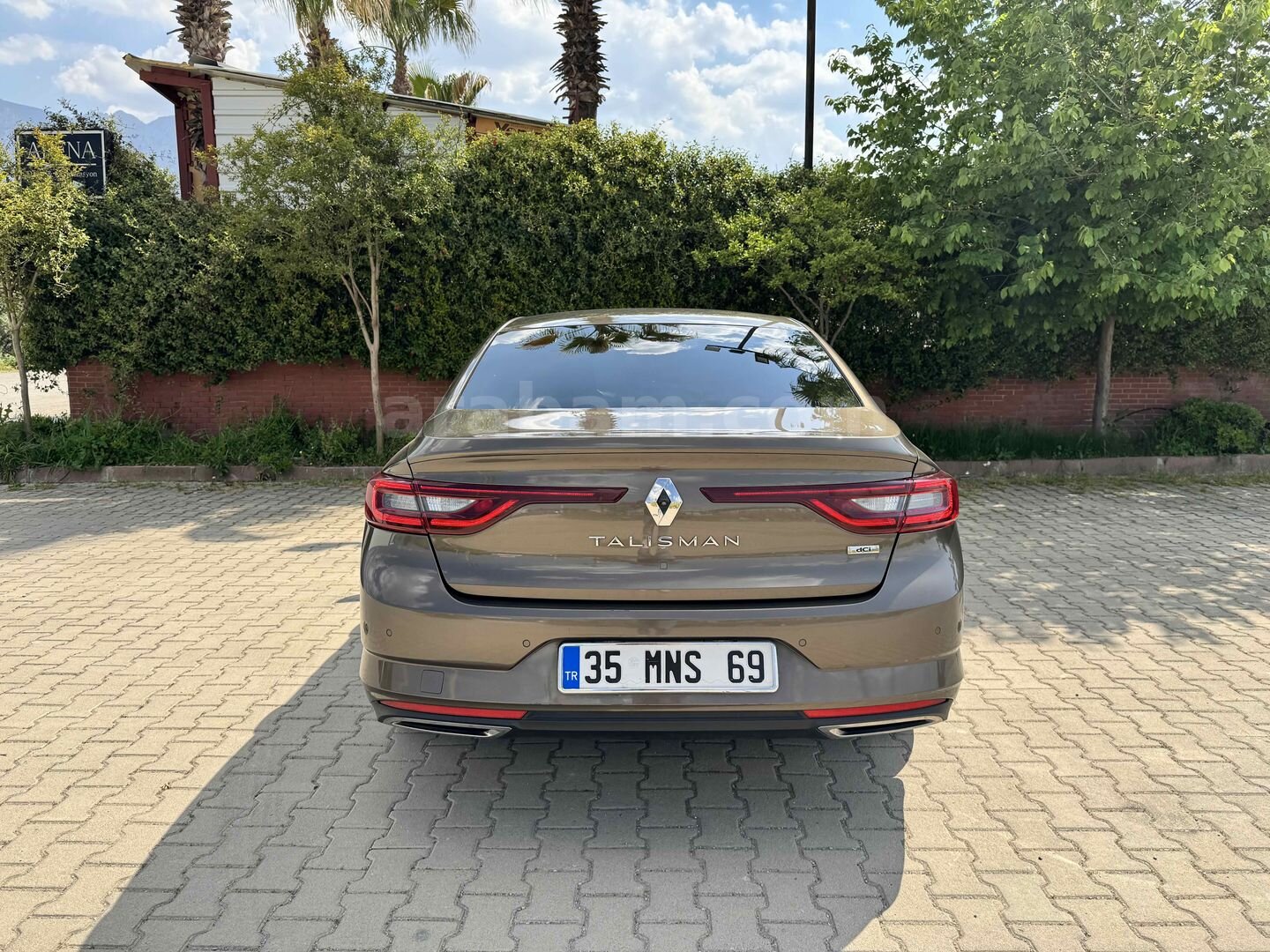 Sahibinden Renault Talisman 1.6 dCi Icon 2016 Model Manisa 183.000 km Kahverengi 3