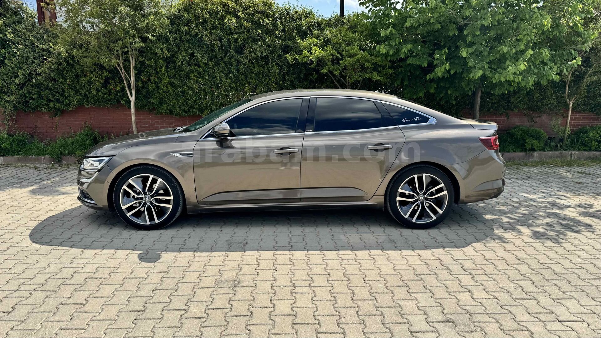 Sahibinden Renault Talisman 1.6 dCi Icon 2016 Model Manisa 183.000 km Kahverengi 4
