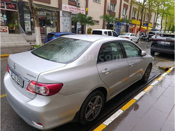 Sahibinden Toyota Corolla 1.4 D-4D Comfort Extra 2011 Model