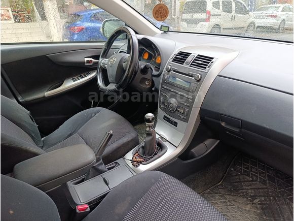 Sahibinden Toyota Corolla 1.4 D-4D Comfort Extra 2011 Model