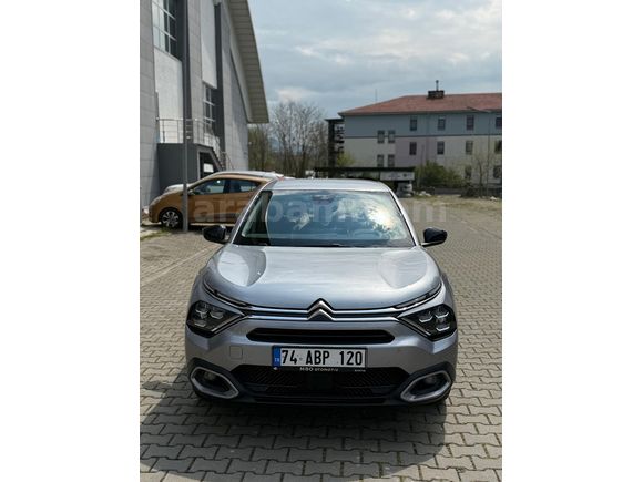 Sahibinden Citroen C4 1.2 PureTech Shine 2024 Model 