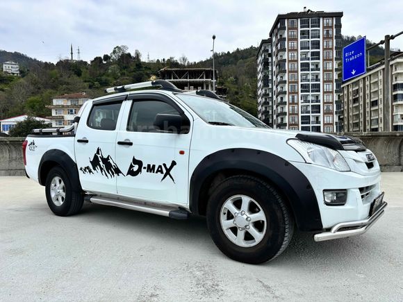 Galeriden Isuzu D-Max 2.5 4x2 2017 Model Rize
