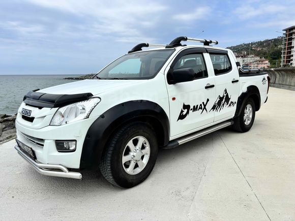 Galeriden Isuzu D-Max 2.5 4x2 2017 Model Rize