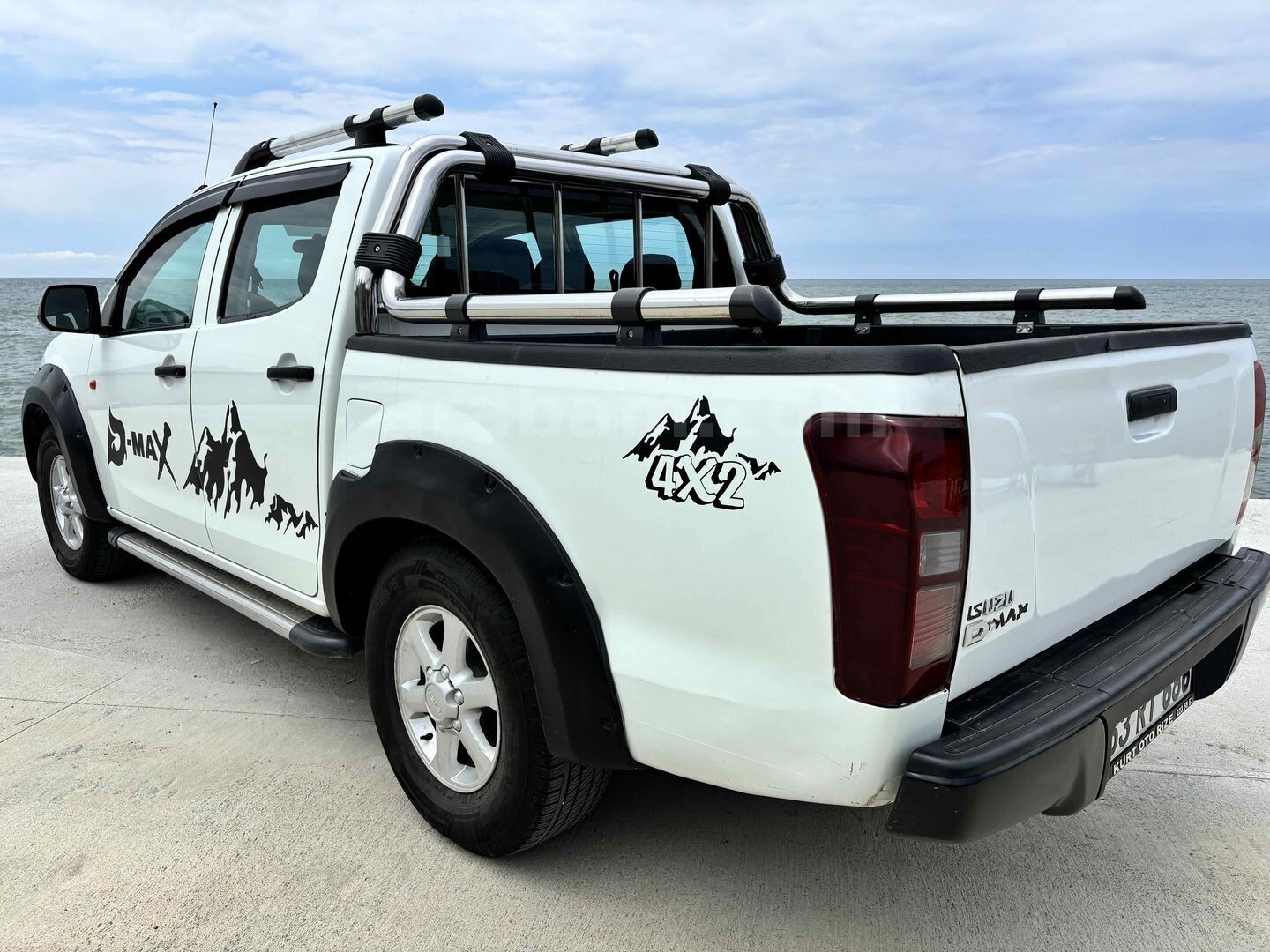 Galeriden Isuzu D-Max 2.5 4x2 2017 Model Rize 7