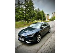Sahibinden Seat Leon 1.5 eHybrid FR 2025 Model  8.200 km Gri (metalik)