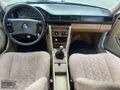 ŞAHİNLER'DEN-1986 MERCEDES E230 BAKIMLI