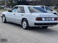 ŞAHİNLER'DEN-1986 MERCEDES E230 BAKIMLI