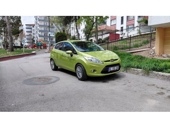 Sahibinden Ford Fiesta 1.4 Titanium 2009 Model