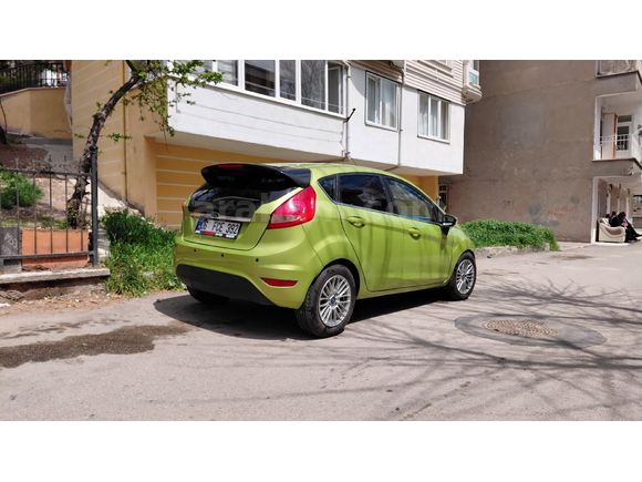 Sahibinden Ford Fiesta 1.4 Titanium 2009 Model