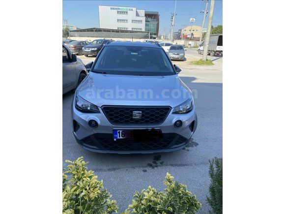 Sahibinden Seat Arona 1.0 EcoTSI Style 2023 Model Bursa 41.000 km Gri