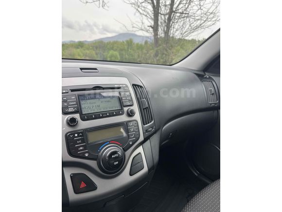 Sahibinden Hyundai i30 1.6 CRDi Select 2008 Model 