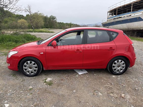 Sahibinden Hyundai i30 1.6 CRDi Select 2008 Model 