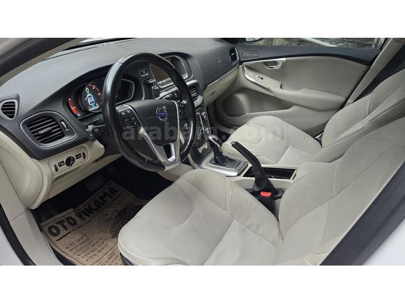 2014 HAYALET EKRAN GERİ GÖRÜŞ 145 BİN KMDE V40 1.6 D2 PREMİUM