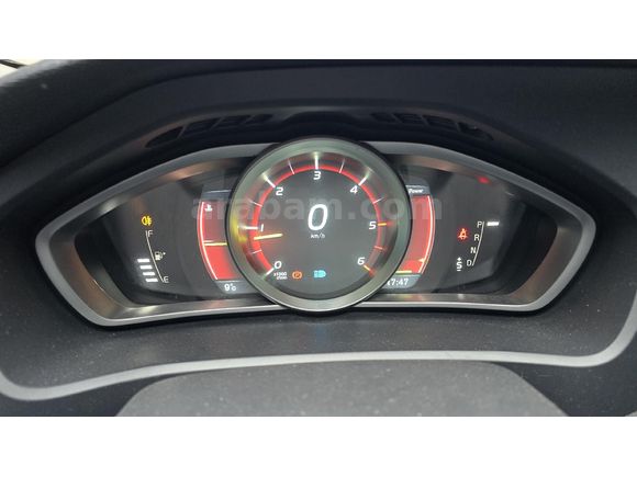 2014 HAYALET EKRAN GERİ GÖRÜŞ 145 BİN KMDE V40 1.6 D2 PREMİUM