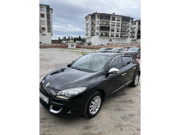 Sahibinden Renault Megane 1.6 Privilege 2010 Model 