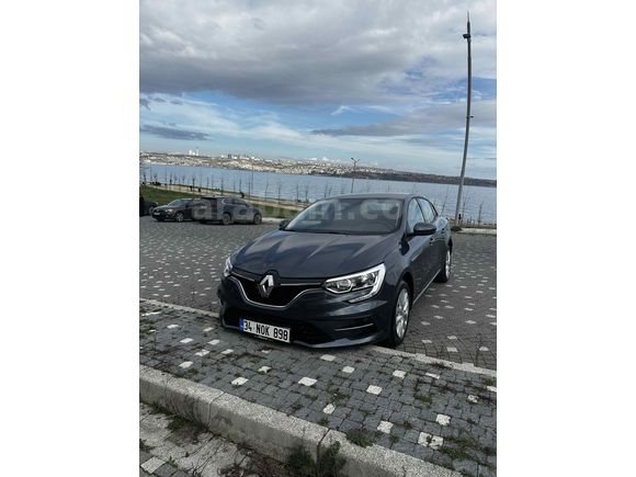 Sahibinden Renault Megane 1.3 TCe Touch 2025 Model 