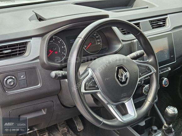 ASF Ford'dan %0 Faiz Fırsatıyla 2024 Renault Express!