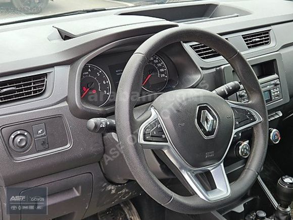 ASF Toyota'dan 2024 Express Combi 1.5 Bdci Joy %20 Kdv