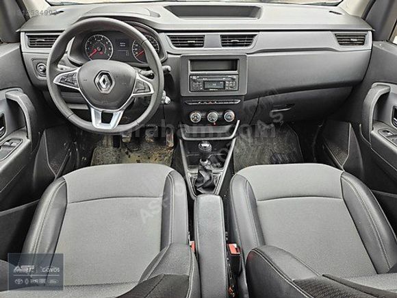 ASF Toyota'dan 2024 Express Combi 1.5 Bdci Joy %20 Kdv
