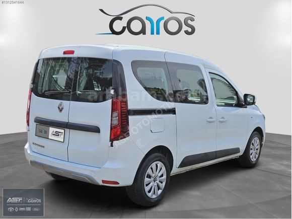 ASF Ford'dan %0 Faiz Fırsatıyla 2024 Renault Express!