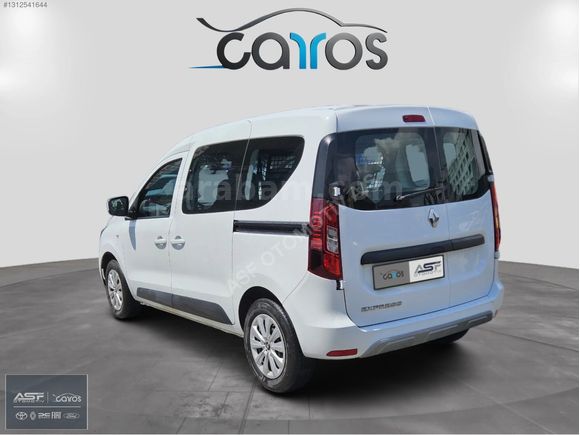 ASF Ford'dan %0 Faiz Fırsatıyla 2024 Renault Express!