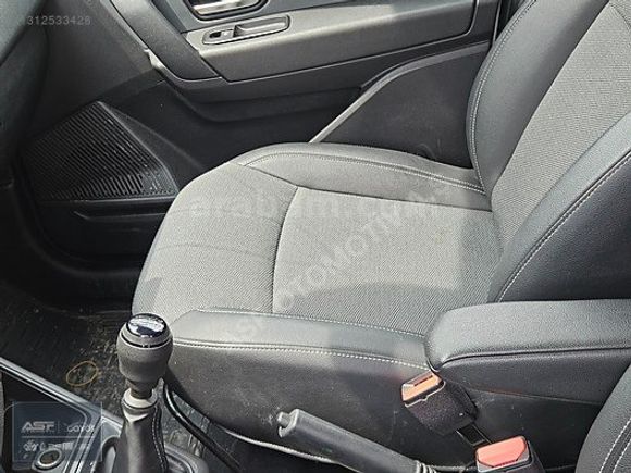 ASF Toyota'dan 2024 Express Combi 1.5 Bdci Joy %20 Kdv