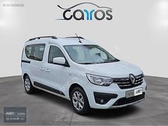ASF Toyota'dan 2024 Express Combi 1.5 Bdci Touch Orijinal %20Kdv