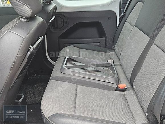 ASF Toyota'dan 2024 Express Combi 1.5 Bdci Touch Orijinal %20Kdv