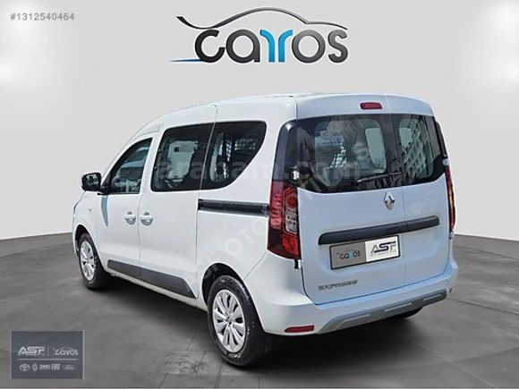 ASF Toyota'dan 2024 Express Combi 1.5 Bdci Joy %20 Kdv