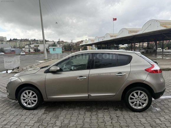 160.000 KM EMSALSİZ MEGANE 1.5 DCİ PRİVİLEGE