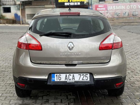 160.000 KM EMSALSİZ MEGANE 1.5 DCİ PRİVİLEGE