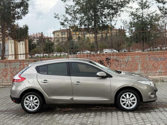 160.000 KM EMSALSİZ MEGANE 1.5 DCİ PRİVİLEGE