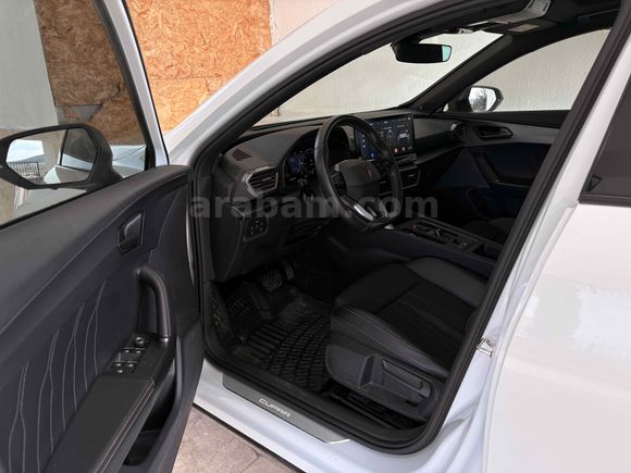 HATASIZ CUPRA FORMENTOR BEYAZ BEATS İLERİ SÜRÜŞ FULL
OPSIYONLU