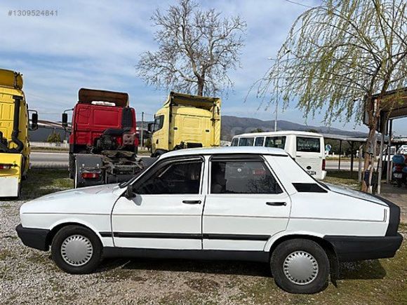 kılıç galarıden satılık 1996 model Toros görülmeye değer