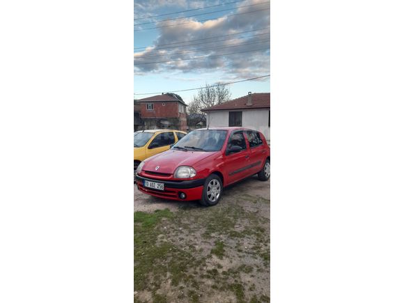 Kılıç galeriden satılık 2001 model Clio