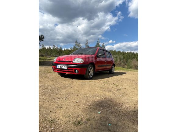Kılıç galeriden satılık 2001 model Clio