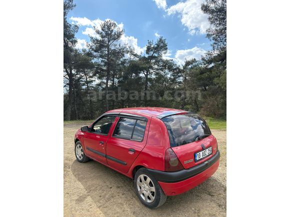 Kılıç galeriden satılık 2001 model Clio