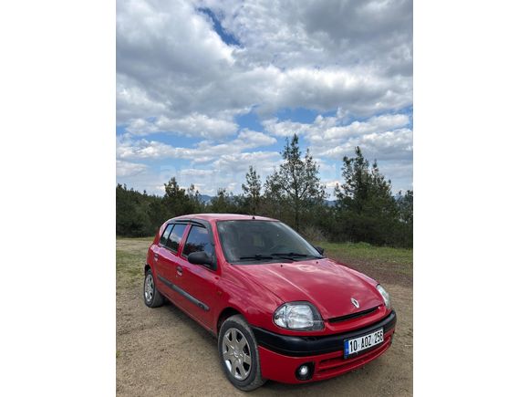 Kılıç galeriden satılık 2001 model Clio