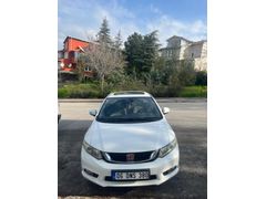 Sahibinden Honda Civic 1.6i VTEC Elegance 2013 Model  140.000 km Beyaz