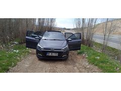 SON İNDİRİM Sahibinden Hyundai i20 1.4 MPI Elite Smart 2016 Odel