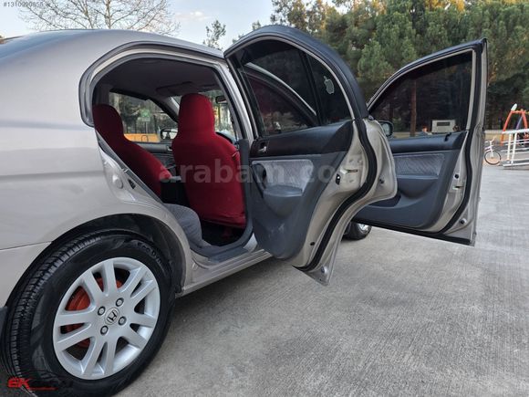 E K GARAJ'dan 2002 HONDA 1.6 V_TECH TEMİZ KUSURSUZ