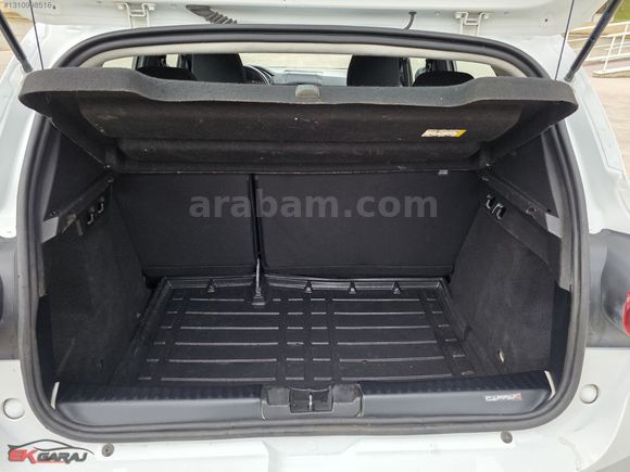 E K GARAJ'dan 2023 DACİA SANDERO STEPWAY 1.0TCE ESSENTİAL