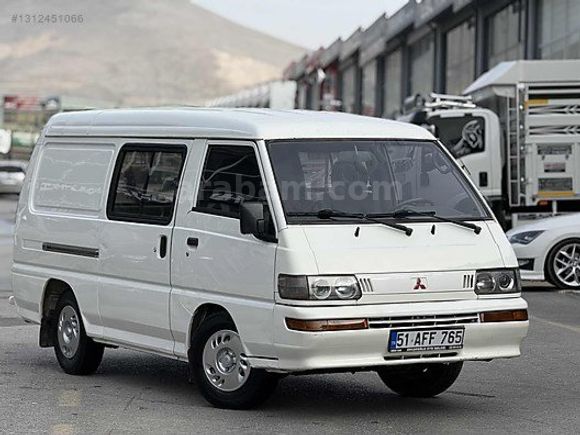 Mitsubishi L 300