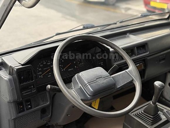Mitsubishi L 300