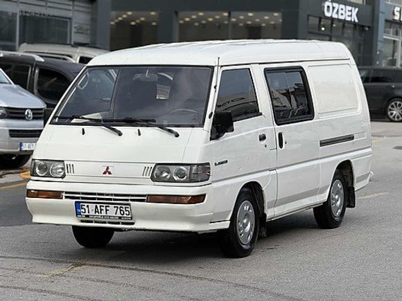 Mitsubishi L 300