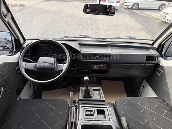 Mitsubishi L 300