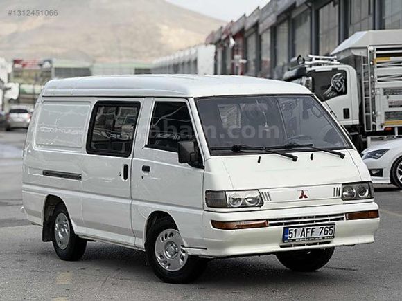 Mitsubishi L 300