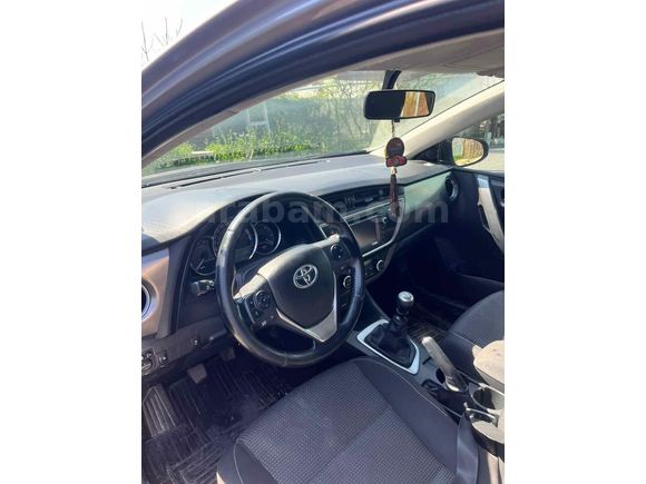 Sahibinden Toyota Auris 1.4 D-4D Active 2014 Model 