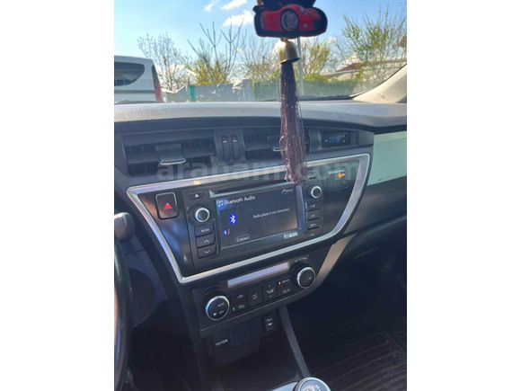 Sahibinden Toyota Auris 1.4 D-4D Active 2014 Model 